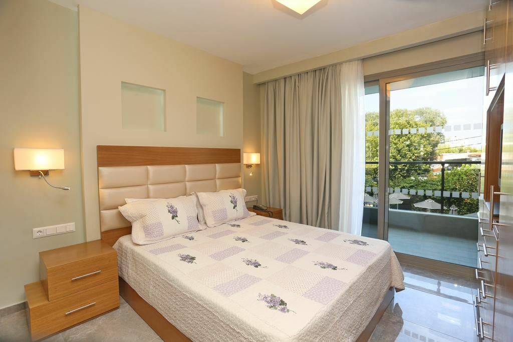 Фотография Dionysos Inn Hotel 3*