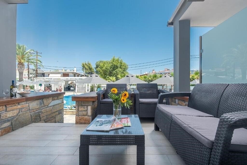 Dionysos Hotel 3* фотосуреті