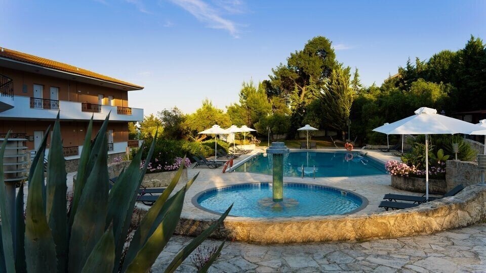 Paradise Hotel Kriopigi 3* қонақ үйі