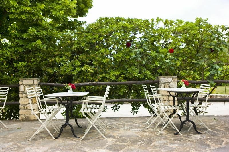 Pashos Hotel 3* суреті