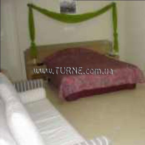 Four Season 3* фотосуреті