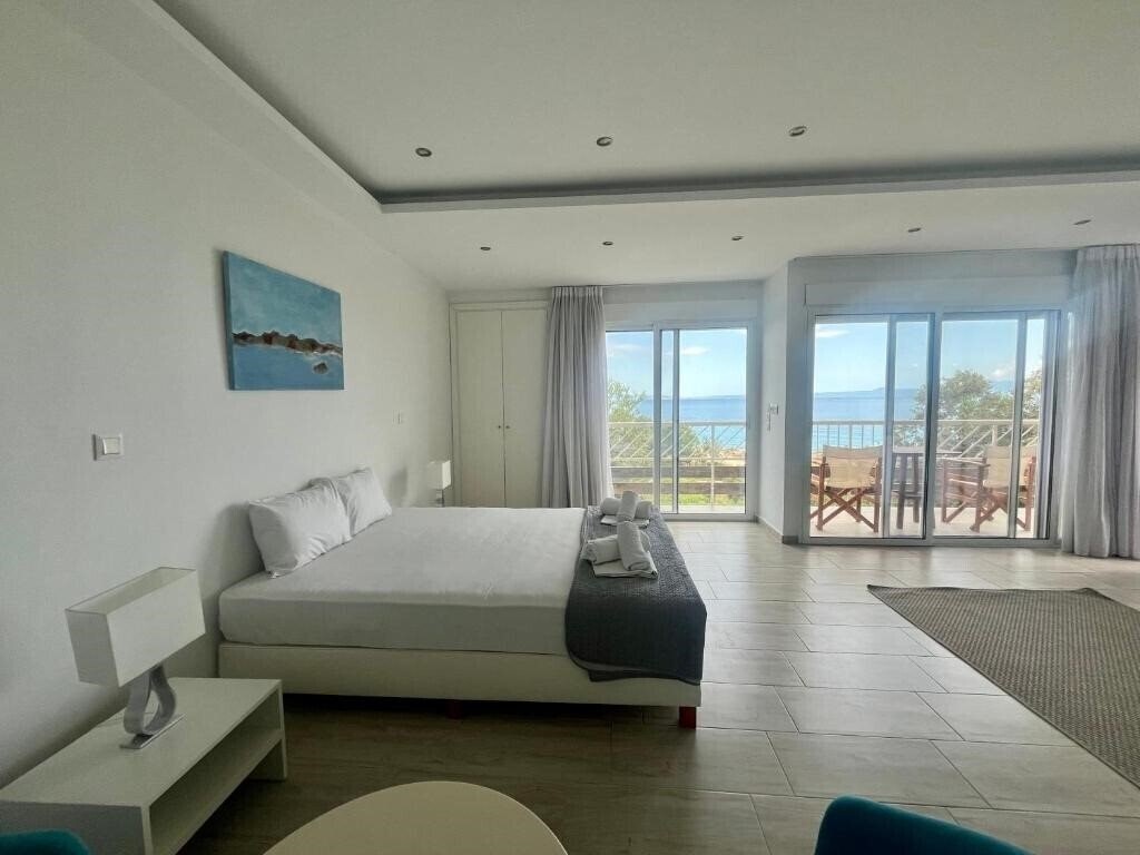 Картинка The Beach House Apartments апартаменты