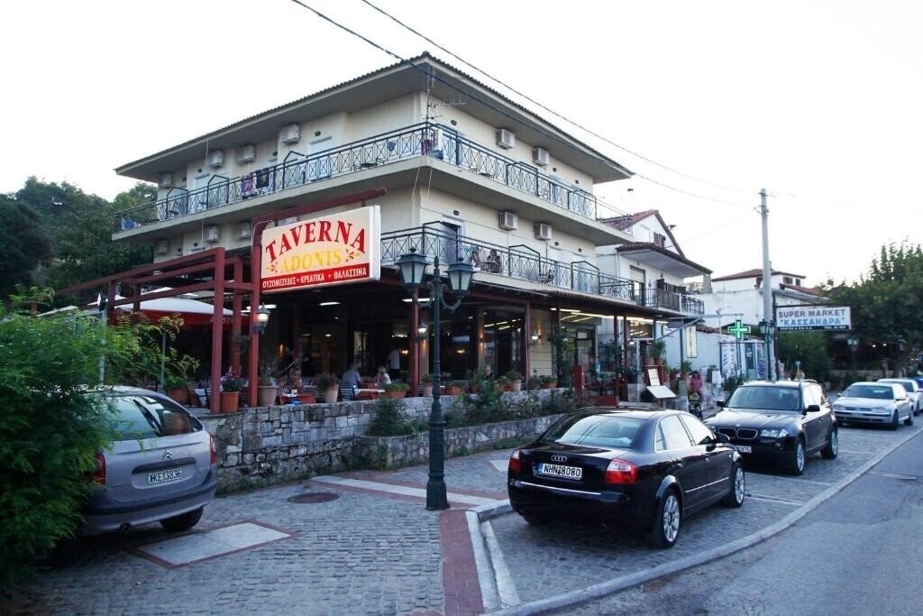 Adonis Hotel Kriopigi 2* қонақ үйі