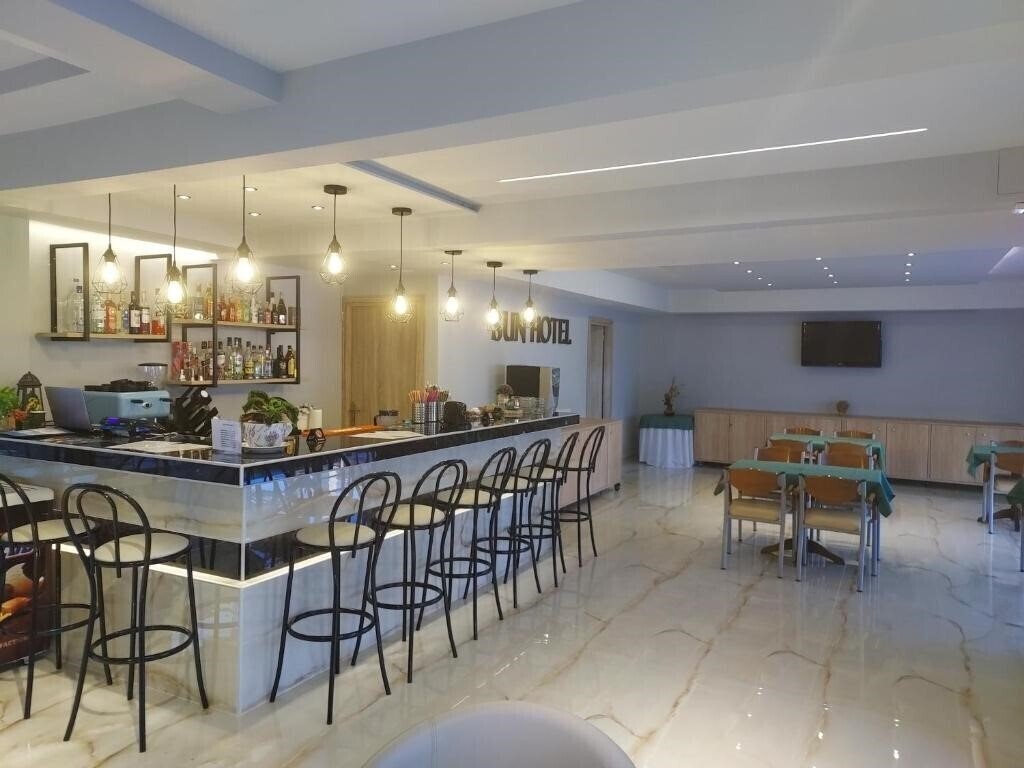 Sun Hotel 3* суреті