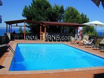 Maya Bay 2* қонақ үйі