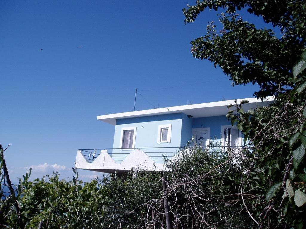 Marrys House Apartments апартаменты қонақ үйі