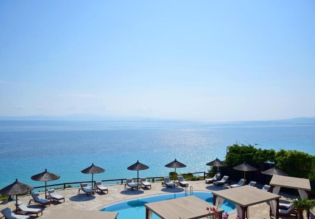 Blue Bay Hotel 4* суреті
