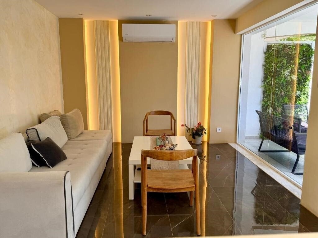 Brother's House 3* суреті