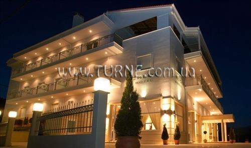 Отель Chloe Hotel 3*