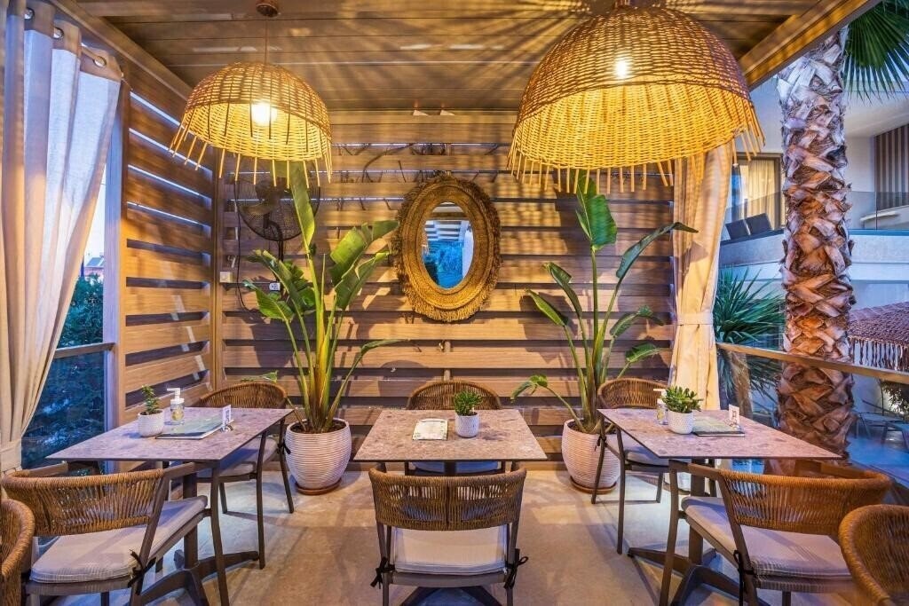 Pefki Deluxe Residences Apart Deluxe 4* фотосуреті