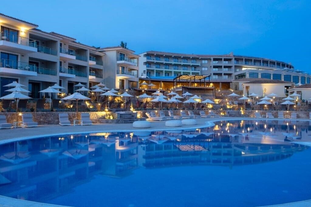 Фото Ajul Luxury & SPA Resort 5*