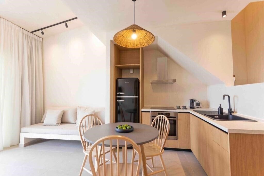 Pnoes Luxury Suites 4* суреті