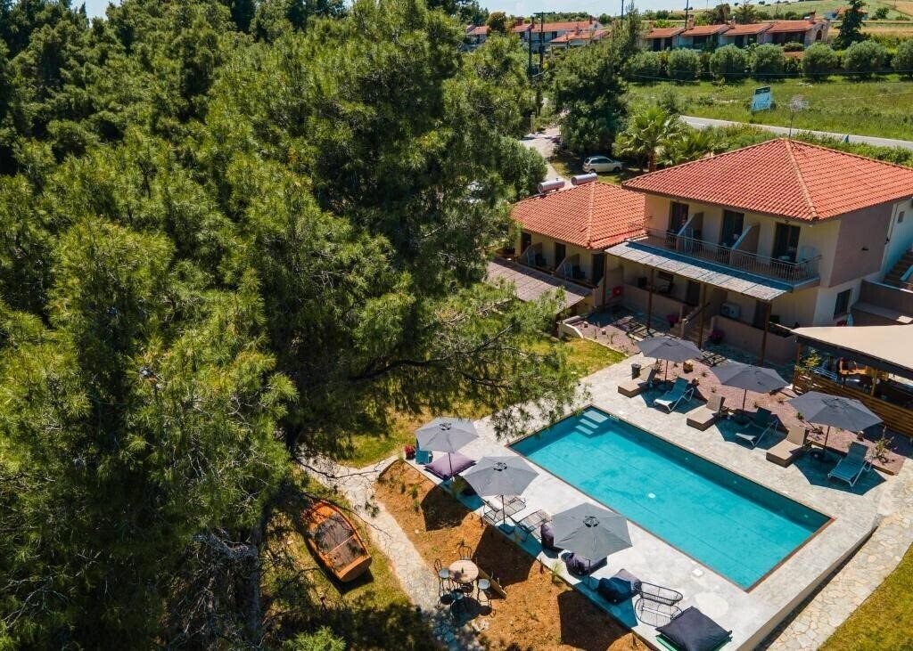Pefkon Boutique 4* суреті