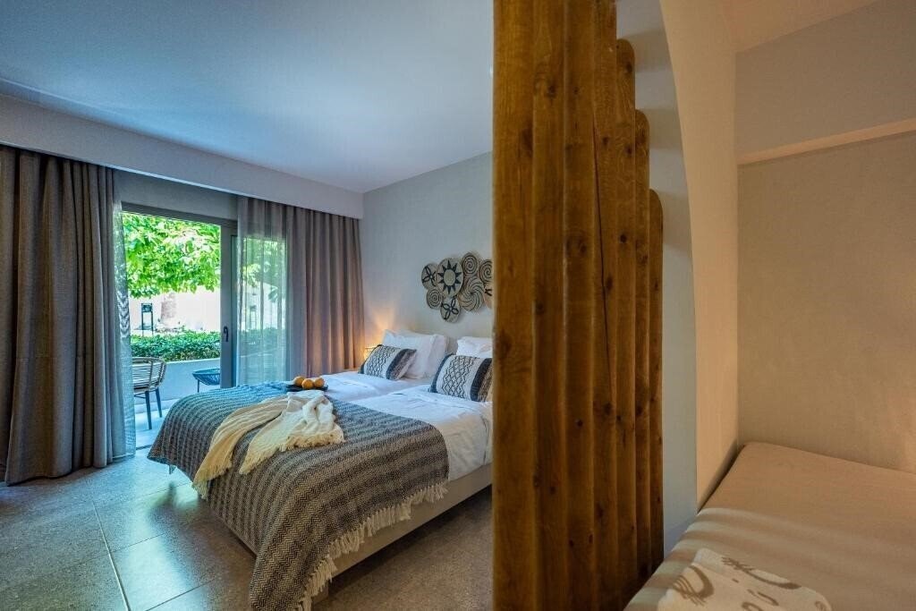 Eliros Mare 4* суреті