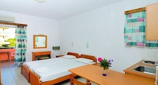 Alexandros Apartments 3* суреті