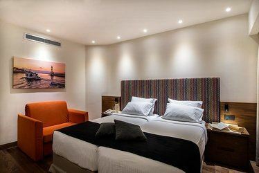 Akali Hotel 4* суреті