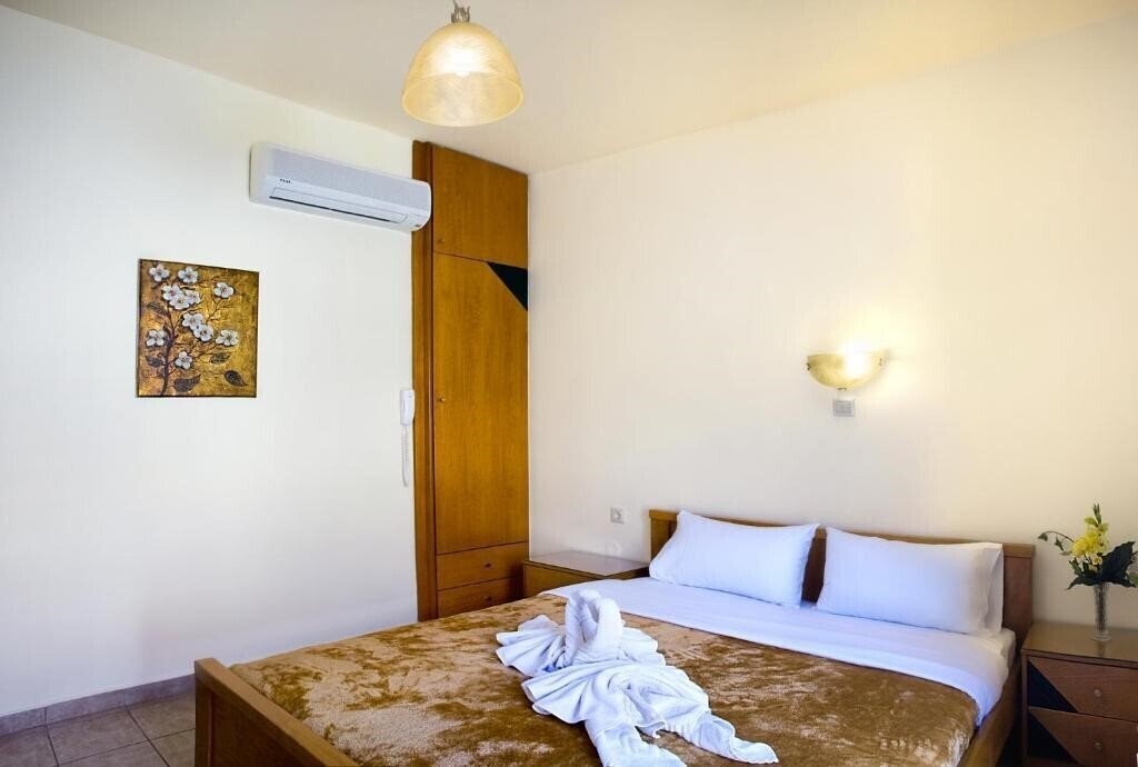 Nicolas Hotel 1* қонақ үйі