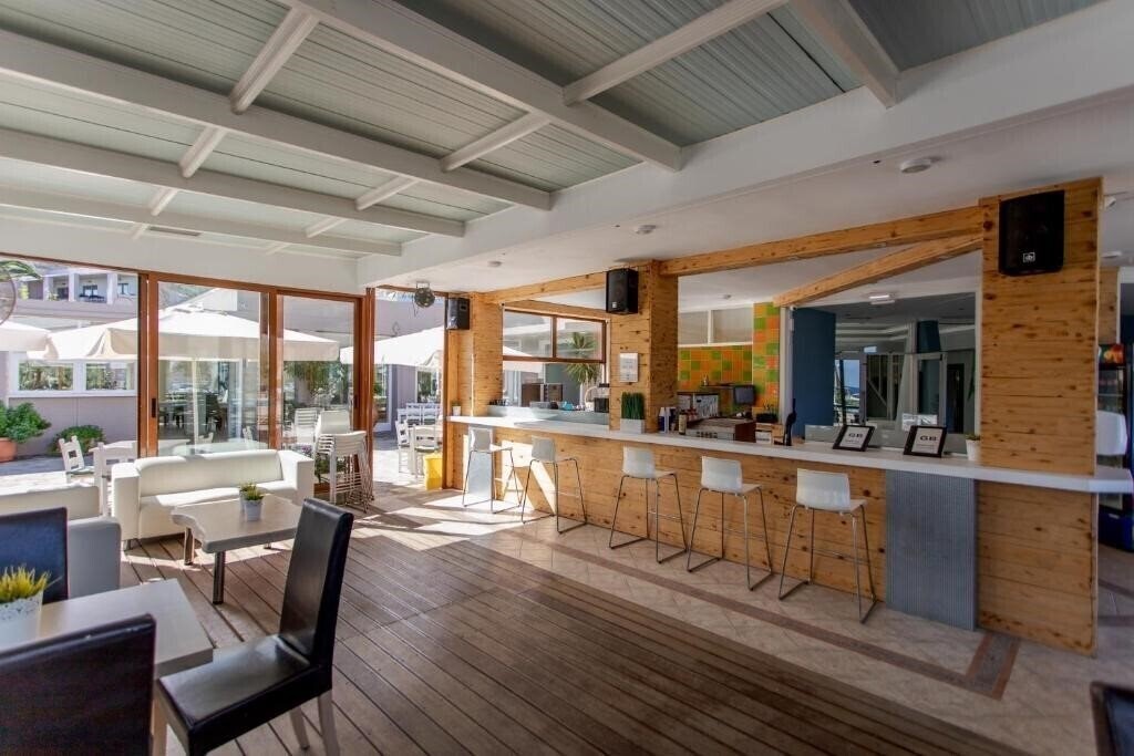 Фотография Georgioupolis Beach Hotel 4*
