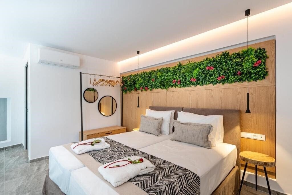 Delfina Boutique (ex. Delfina Art Hotel) 3* суреті