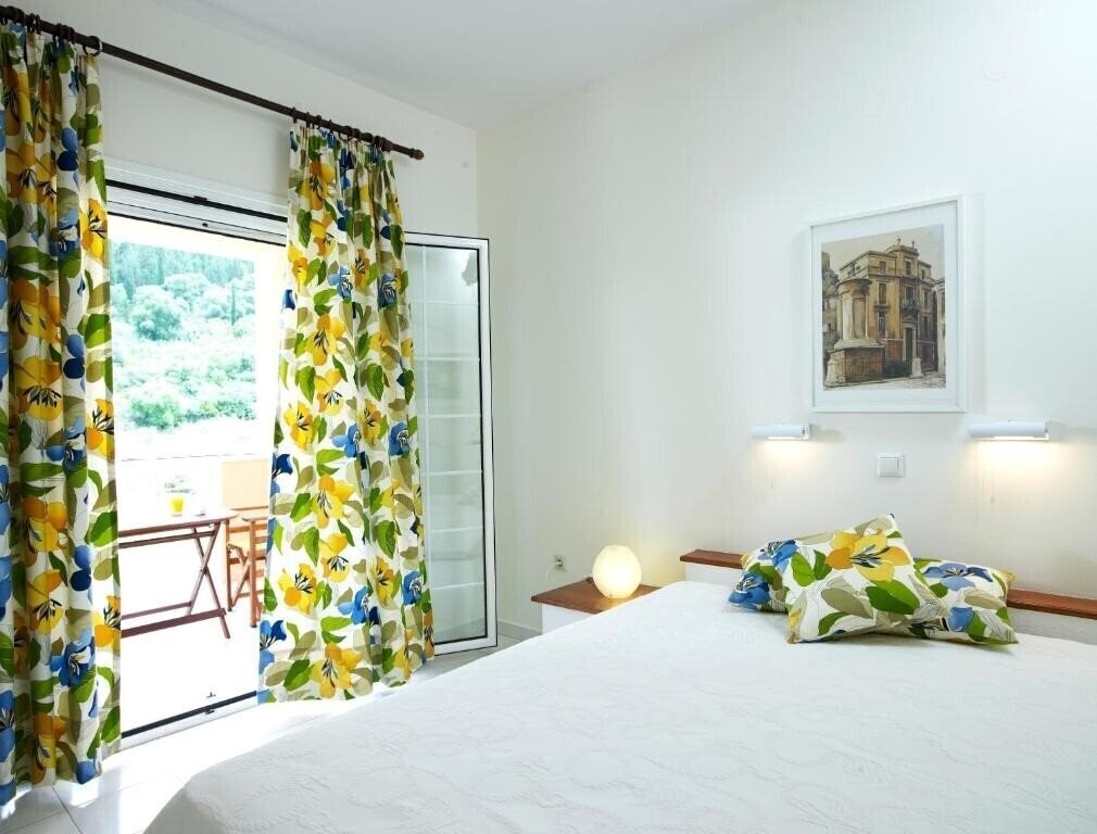 Фото Muses Studios 4*