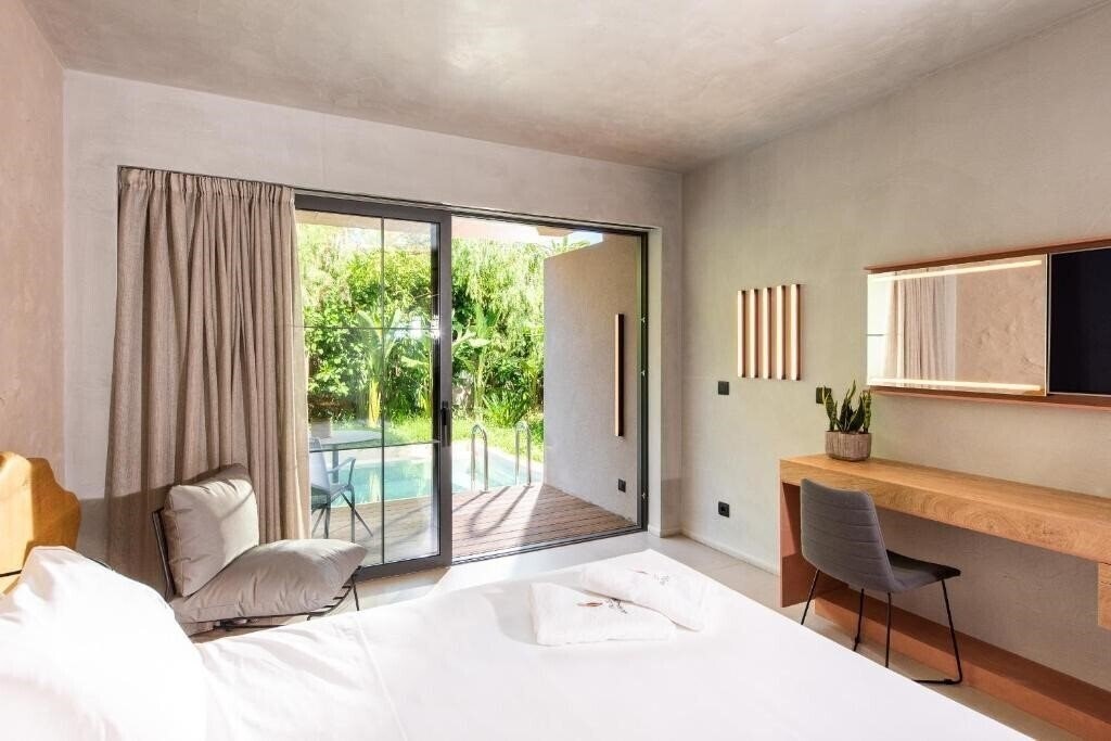 Фото Pilot Amphora Boutique Hotel 5*