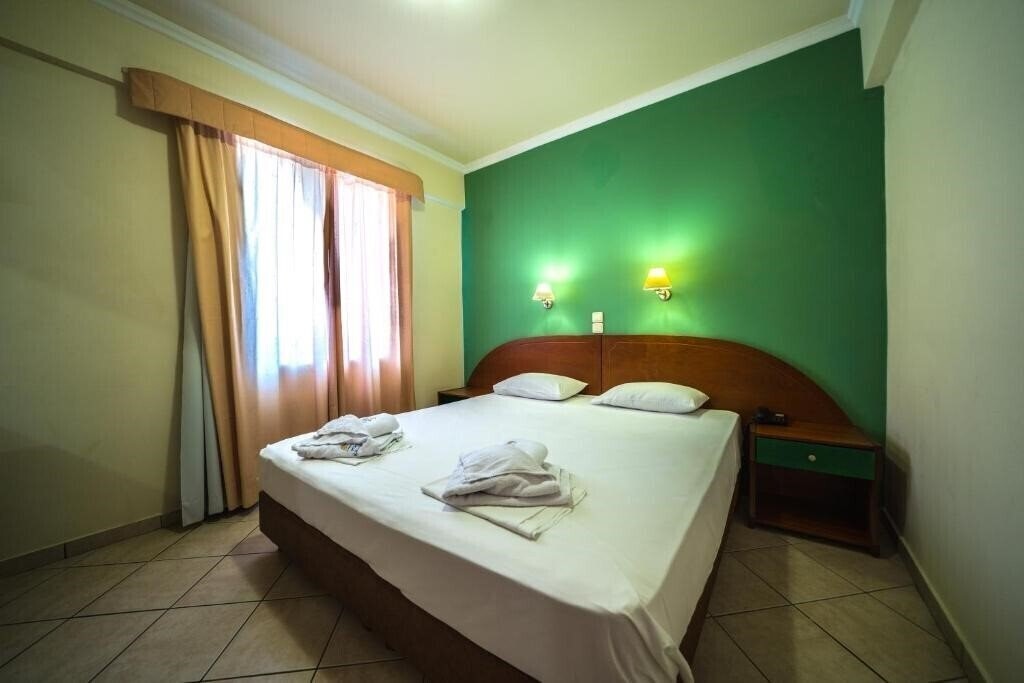 Porto Kalamaki Hotel 2* фотосуреті