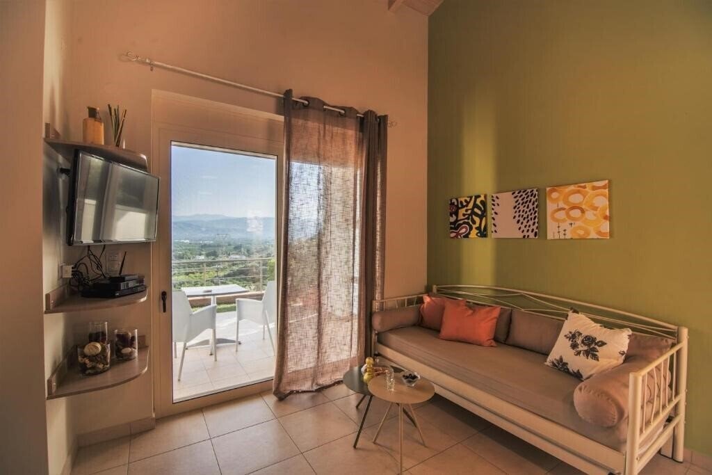 Aksos Suites Accessible Accommodation 2* суреті