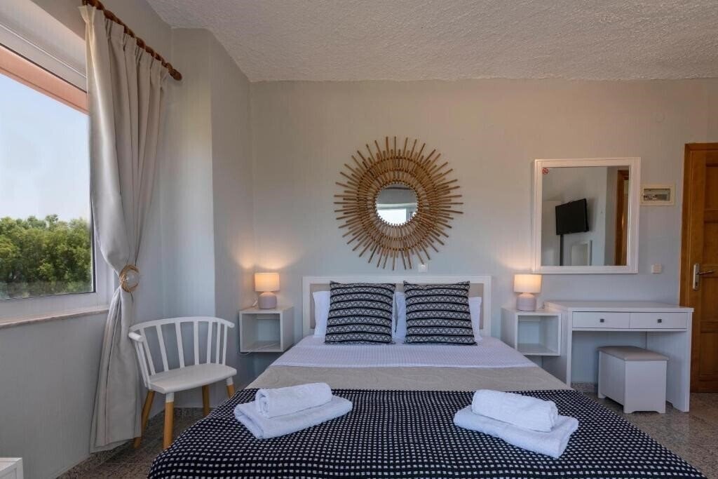 Arion Hotel 3* суреті