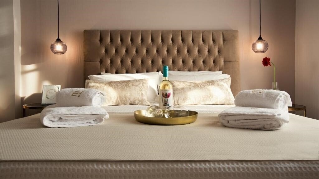 Plaza 1866 Superior City Rooms + 3* қонақ үйі