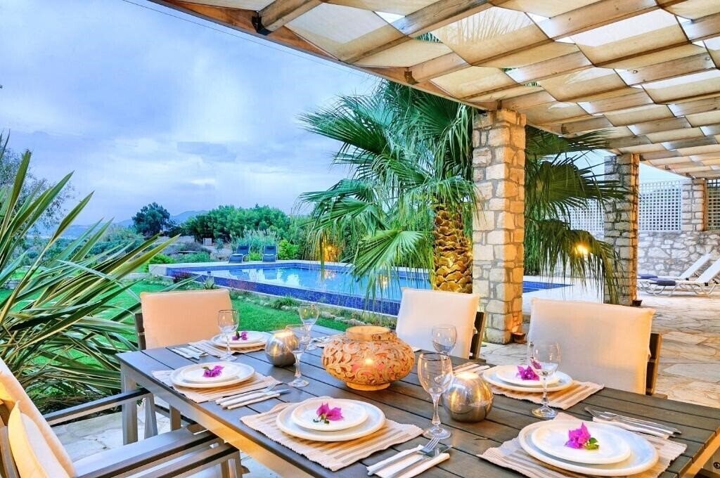 Картинка Cretan Mansion with Heated Swimming Pool 3*