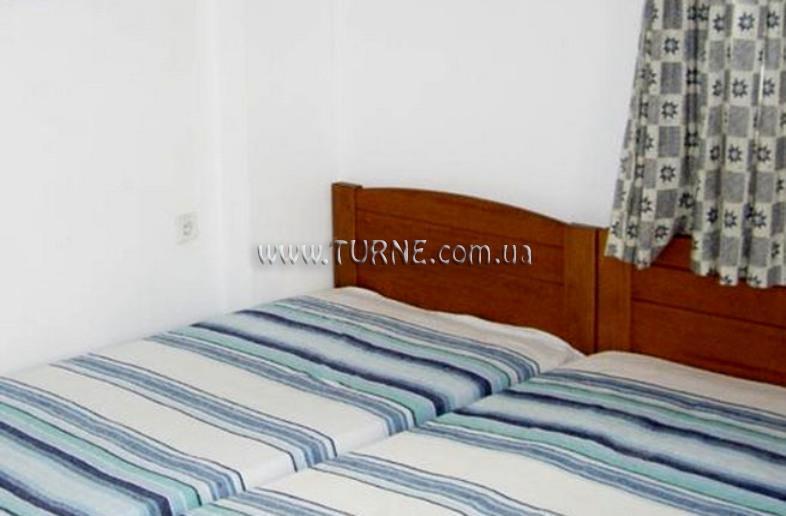 Отель Amaryllis Apts 1*