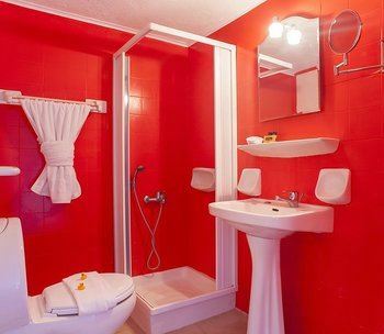 Отель Home Hotel 2*