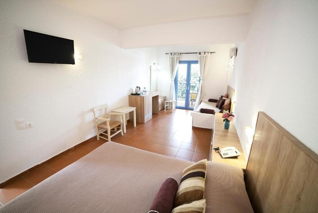 Miro Elpida Village 3* суреті