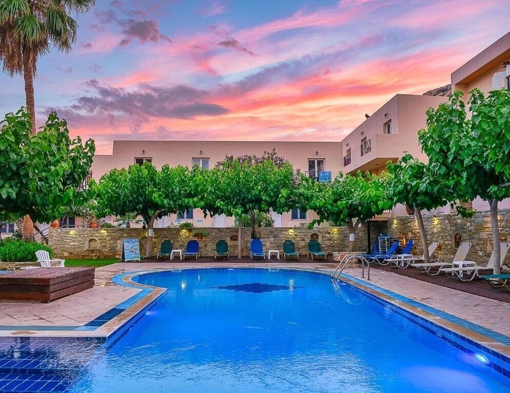 Отель Calypso 3*