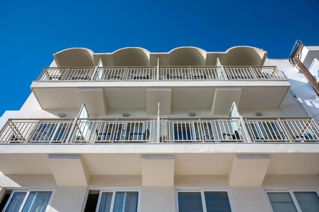 Отель Kitro Beach Hotel 2*