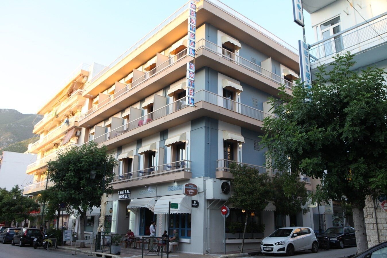 Central 3* қонақ үйі