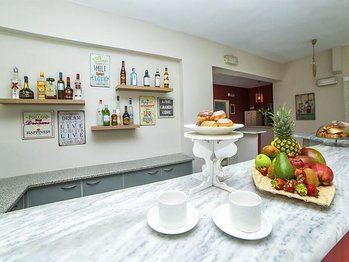 Malia Central Apartments 4* қонақ үйі