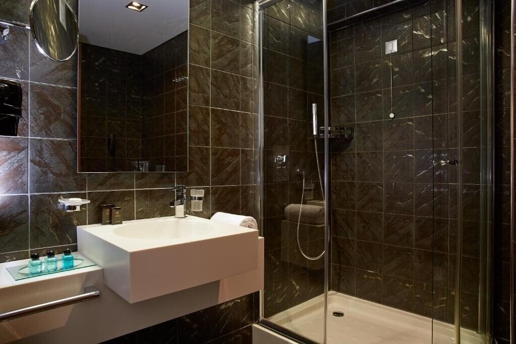 Lucy Hotel 3* фотосуреті