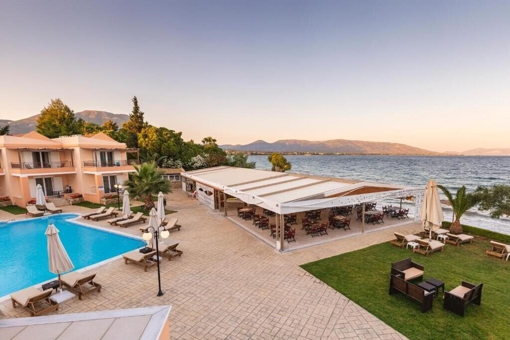 Avantis Suites 4* суреті