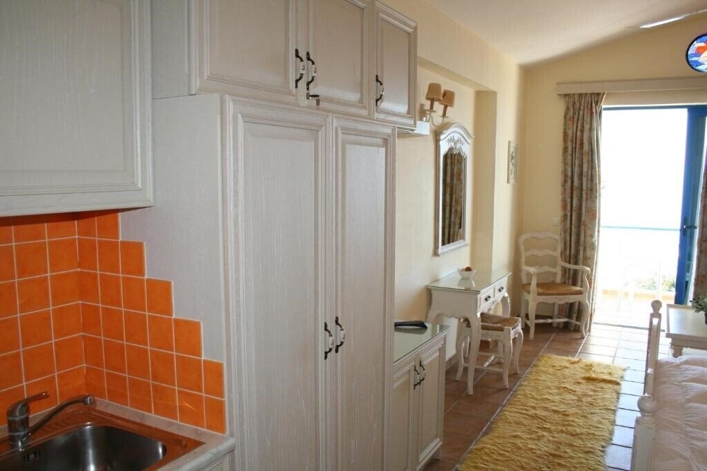 Agnadi Hotel 2* фотосуреті