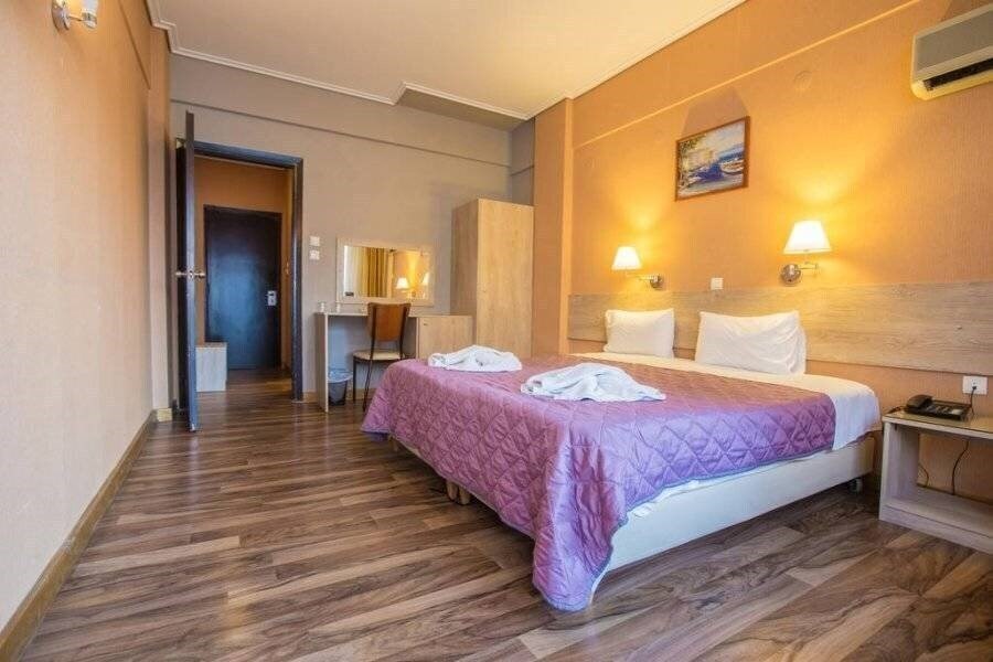 Изображение John's Hotel 3*