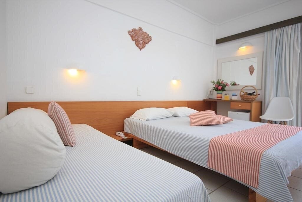 Grand Blue Hotel 3* фотосуреті