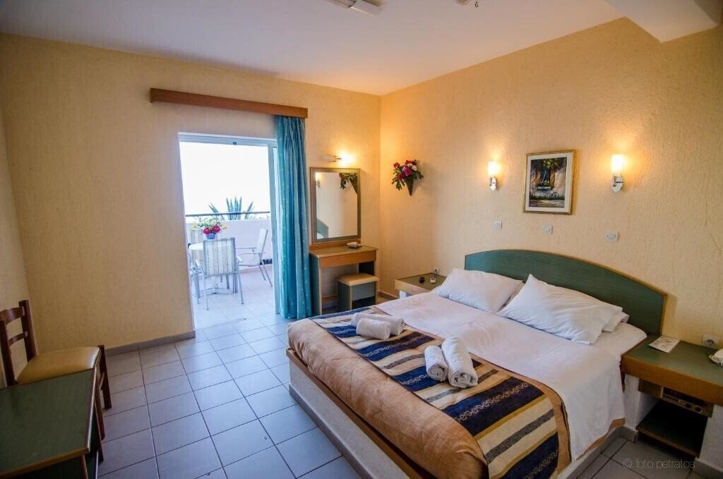 Porto Skala Village 4* суреті