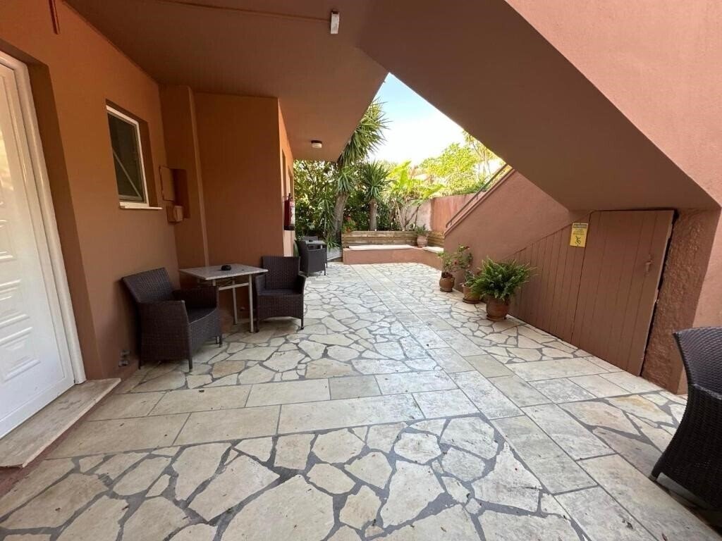 Фотография Stefanos Studios 3*