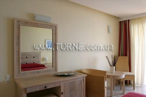 Erytha Hotel & Resort 4* қонақ үйі