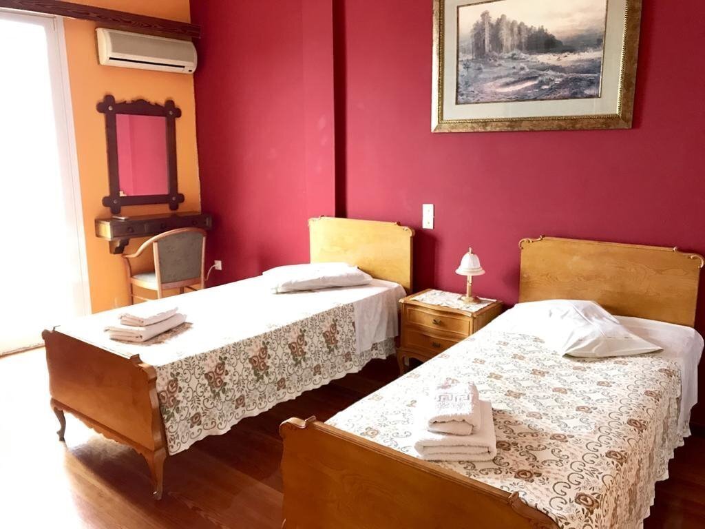 Aegli Hotel 2* суреті