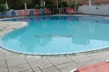 Louvre Hotel 2* қонақ үйі