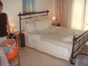 Отель Alessandro Apts апартаменты