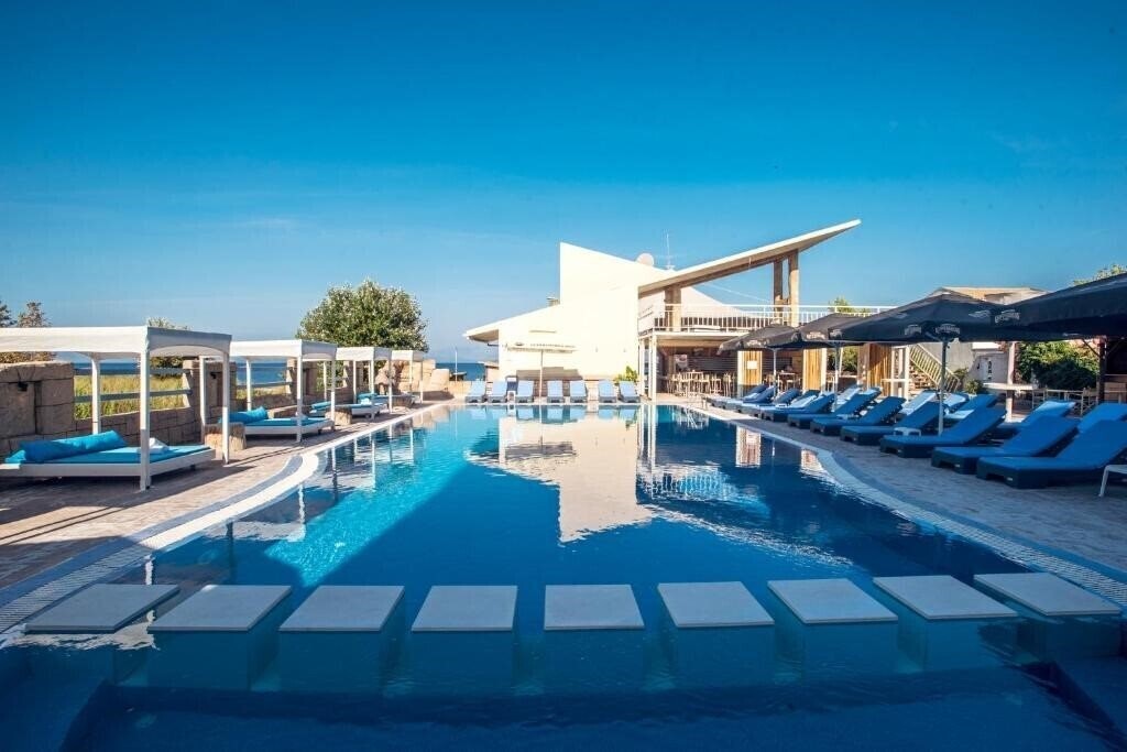 Картинка Island Beach Resort 3*