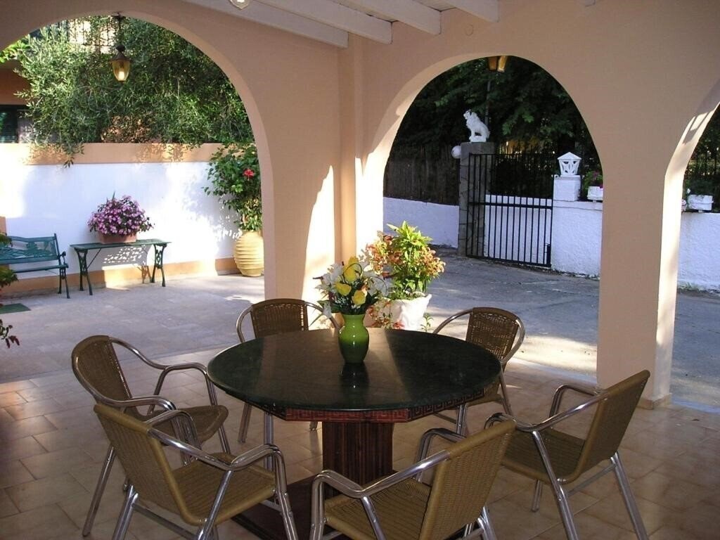 River Studios 3* суреті